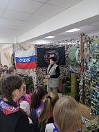 Юные ершовцы с интересом познакомились с экспонатами на выставке «На переломе эпох»