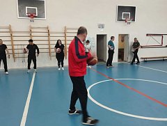 Для учителей физкультуры Ершовского района провели мастер-классы в рамках практического семинара