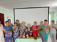 В с. Рефлектор Ершовского района прошла выставка заготовок на зиму