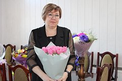 Глава Ершовского района Светлана Зубрицкая поблагодарила земляков за поздравления в свой адрес