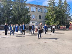 На центральную площадь активисты позвали ершовцев на ЗОЖ-флешмоб