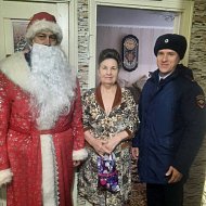 «Полицейский Дед Мороз» поздравил ершовцев с Новым годом