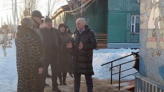 С рабочим визитом Ершовский район посетили депутаты областной Думы