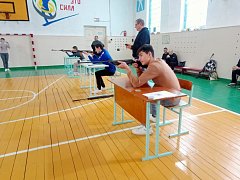 В Ершовском районе прошли соревнования по стрельбе из пневматической винтовки