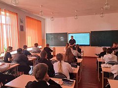 Сотрудники ершовской полиции продолжают проводить профилактические мероприятия для школьников