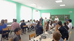 В Ершовском районе прошел межпоселковый турнир по шашкам среди детей и взрослых