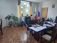 Первое заседание нового состава районного Собрания ЕМР прошло в атмосфере взаимопонимания