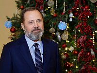 Полномочный представитель Президента РФ в ПФО поздравляет жителей с наступающим Новым годом и Рождеством