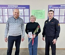 В Ершове продолжается акция «8 Марта – в каждый дом»