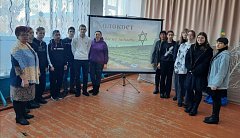 В с. Новорепное Ершовского района молодёжи рассказали о Холокосте