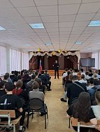 Новый год ершовские полицейские начали с активной работы по профилактике правонарушений среди подростков