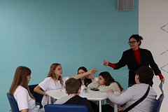 Интересные вопросы, мозговая активность на максимуме, жаркие споры и воля к победе объединили ершовских знатоков