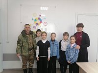 «Клаксон» рассказал ершовским ребятам  о службе в зоне СВО