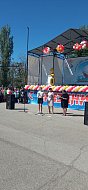 На центральной площади Ершова сегодня звенел последний звонок