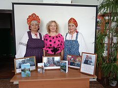 Для ершовских сельчан звучали стихи в исполнении автора Светланы Вендиной