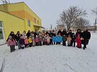 Ершовские мамы-водители поучаствовали в акции «Наши мамы рулят!»