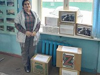 Жители ершовского поселка в очередной раз собрали гуманитарную помощь для бойцов СВО