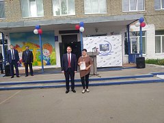Новый учебный год в Ершовском районе начался с добрых пожеланий