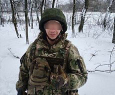 Участник спецоперации из Ершовского района Александр Р. награжден двумя медалями