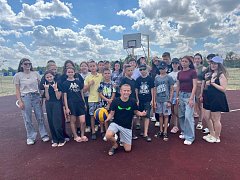 В ершовском детском лагере «Дельфин» началась третья заключительная смена