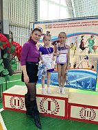 Юные гимнастки из Ершова достойно выступили на областных соревнованиях по художественной гимнастике