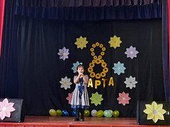 В с. Черная Падина Ершовского района женщинам подарили «Букет прекрасных поздравлений»