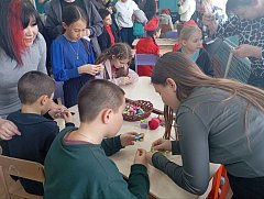 Год единства народов стартует в ершовской школе с фестиваля семейного творчества