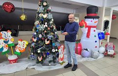 Глава Ершовского района принял участие в новогодней акции  «Елка желаний»