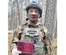 «За воинскую доблесть» награжден боец из Ершовского района
