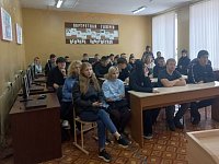 Студентов Ершовского агропромышленного лицея предостерегли от ошибок на жизненном пути