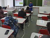 В Ершове родителям несовершеннолетних напомнили о правилах передвижения детей по автодорогам