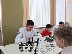 Даже во время зимних каникул ершовцы не расставались с шахматами