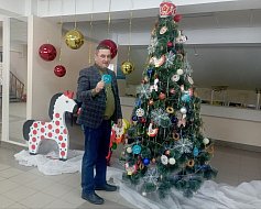 Глава Ершовского района принял участие в новогодней акции  «Елка желаний»