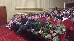 В Ершове сегодня чествовали призывников