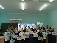 В рамках акции «Единый день безопасности» для ершовских младшеклассников провели занятия «Опасности зимы»