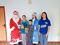 Ершовские молодогвардейцы поздравили детей из Донецка