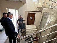 В Ершове продолжаются работы по благоустройству и ремонту объектов за счет местного бюджета