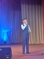 В Ершове прошел гала-концерт ко Дню Конституции РФ