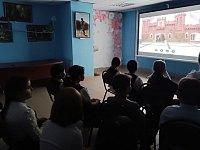 Благодаря 3D-панораме ершовские школьники «прошли» путь от Бреста до Берлина