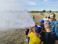 Ершовских «дельфинят» учили оказывать первую помощь пострадавшим