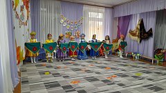 «Осенняя ярмарка» подарила ершовским дошколятам море ярких эмоций и веселья