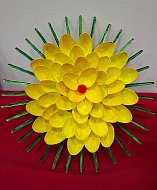 В Детской школе искусств г.Ершова открылась выставка «Фантазии полет и рук творение»