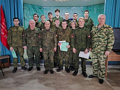 Юноши из Ершовского района прошли начальную военную подготовку в учебном центре «Авангард»