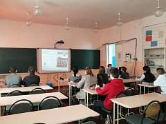  "Разговоры о важном" ершовские школьники посвятили защитникам Отечества