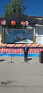 На центральной площади Ершова сегодня звенел последний звонок