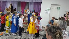 «Осенняя ярмарка» подарила ершовским дошколятам море ярких эмоций и веселья