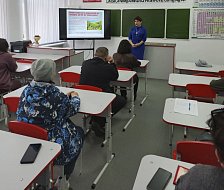 В Ершове родителям несовершеннолетних напомнили о правилах передвижения детей по автодорогам