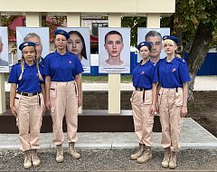 В Ершове открыли Доску почета