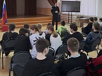 Новый год ершовские полицейские начали с активной работы по профилактике правонарушений среди подростков