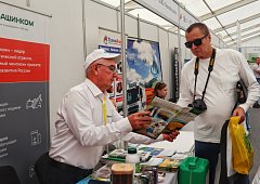 От спецодежды до биоудобрений: саратовский бизнес принимает участие в крупной агропромышленной выставке региона